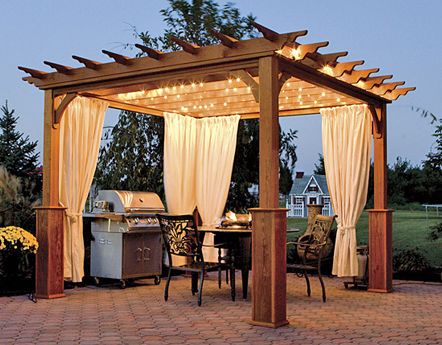 Pick the Best Wood for Your Outdoor Pergola and Gazebo