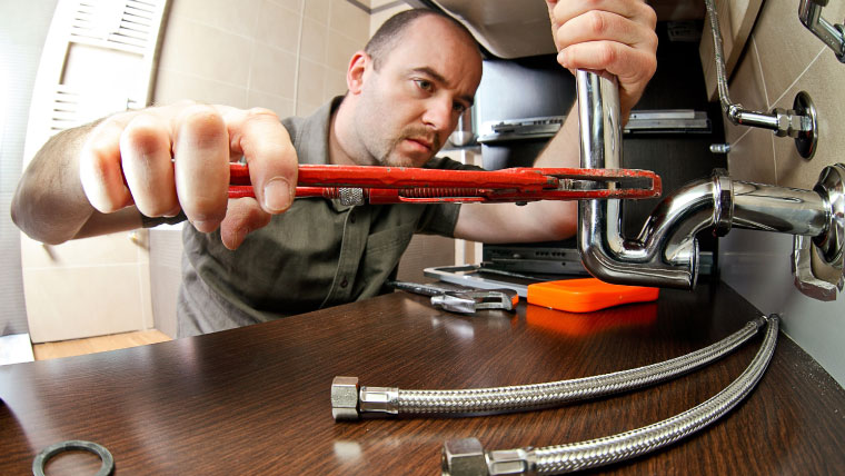 The Basic Tools Plumbers Use for Slab Leak Detection
